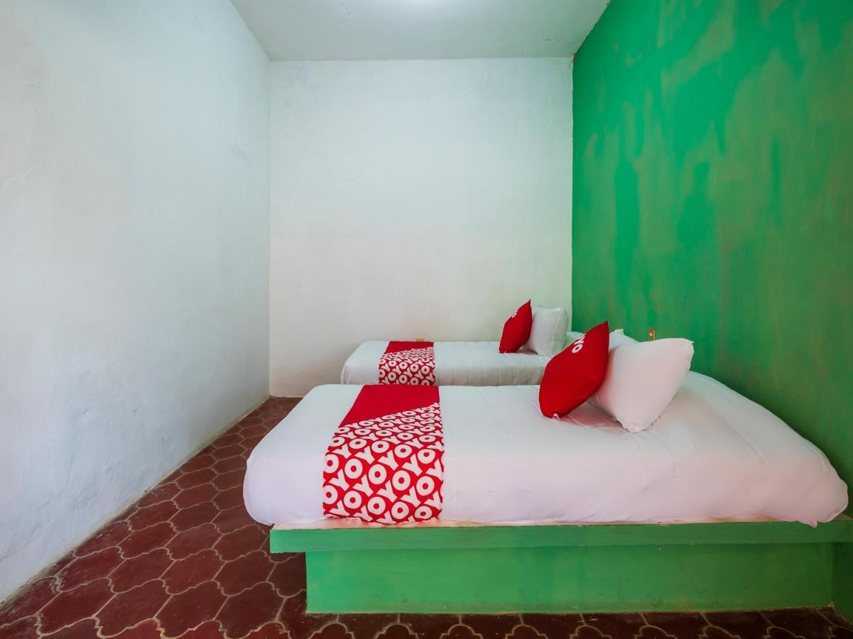 בארה דה נבידאד Oyo Hotel Sands מראה חיצוני תמונה