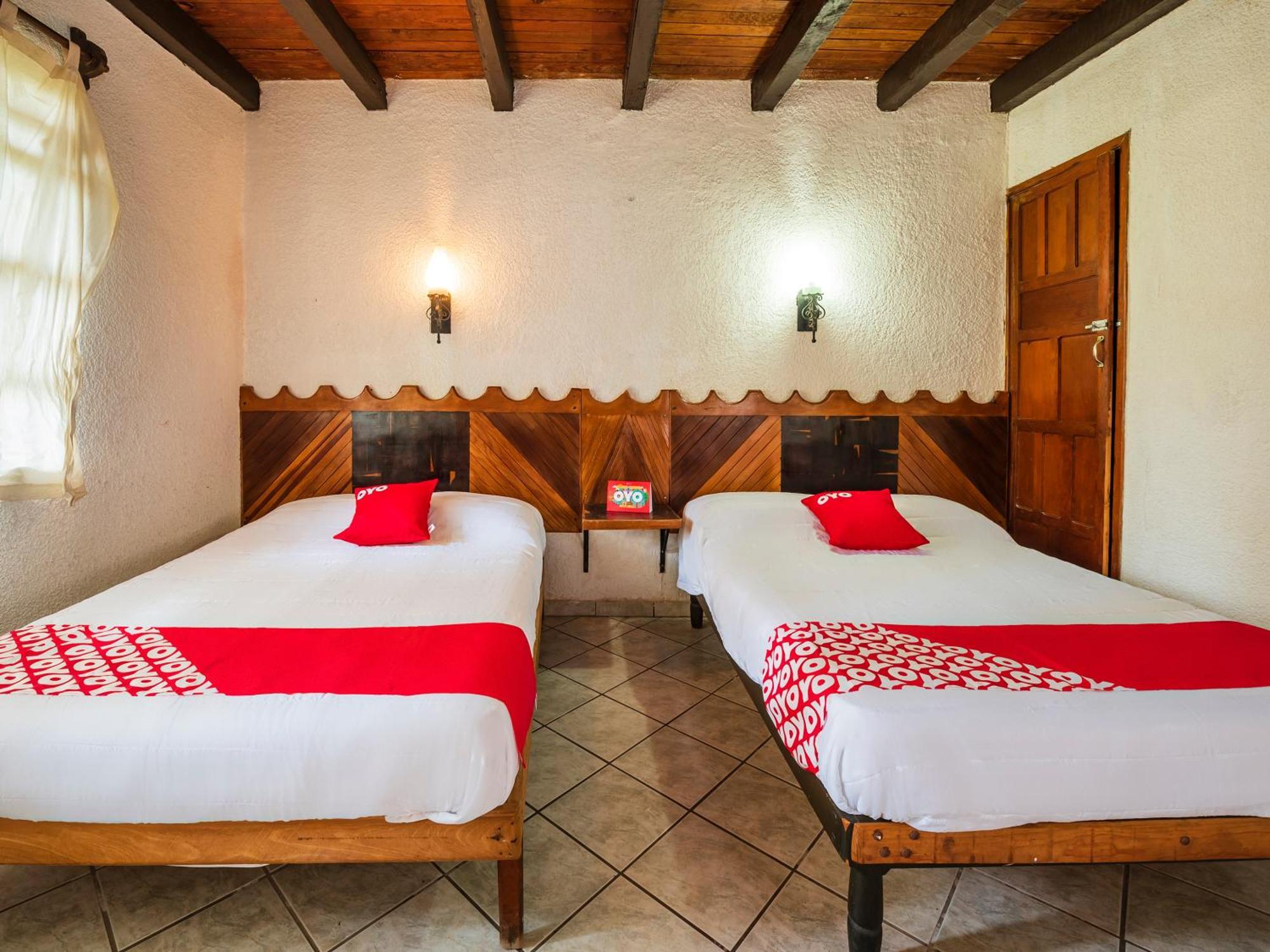 בארה דה נבידאד Oyo Hotel Sands מראה חיצוני תמונה