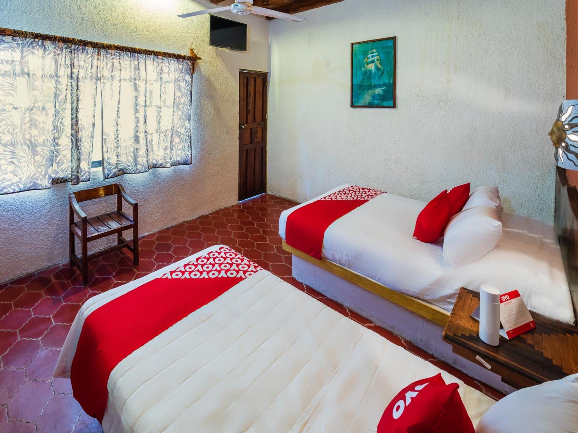בארה דה נבידאד Oyo Hotel Sands מראה חיצוני תמונה