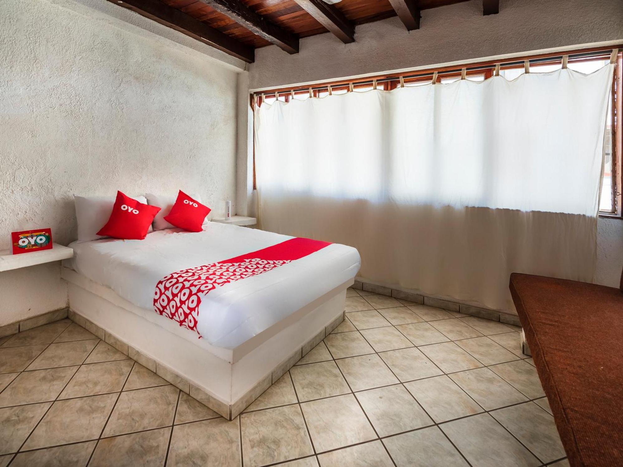 בארה דה נבידאד Oyo Hotel Sands מראה חיצוני תמונה